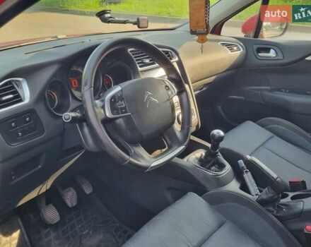 Красный Ситроен С4, объемом двигателя 1.6 л и пробегом 291 тыс. км за 7200 $, фото 10 на Automoto.ua