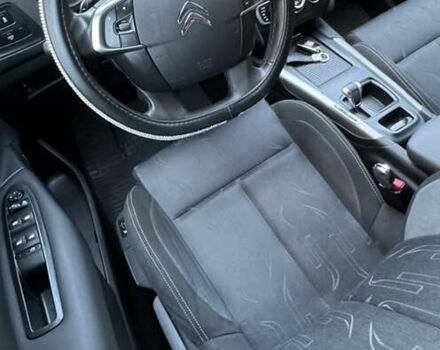 Ситроен С4 2013 в Надворной на Automoto.ua Красный Ситроен С4, объемом двигателя 1.56 л и пробегом 172 тыс. км за 9100 $, фото 20 на Automoto.ua