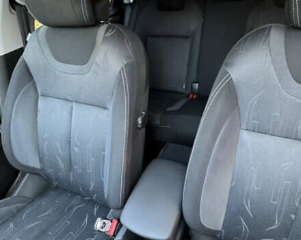 Ситроен С4 2013 в Надворной на Automoto.ua Красный Ситроен С4, объемом двигателя 1.56 л и пробегом 172 тыс. км за 9100 $, фото 13 на Automoto.ua