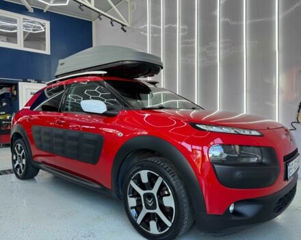 Червоний Сітроен С4, об'ємом двигуна 1.2 л та пробігом 147 тис. км за 9300 $, фото 5 на Automoto.ua