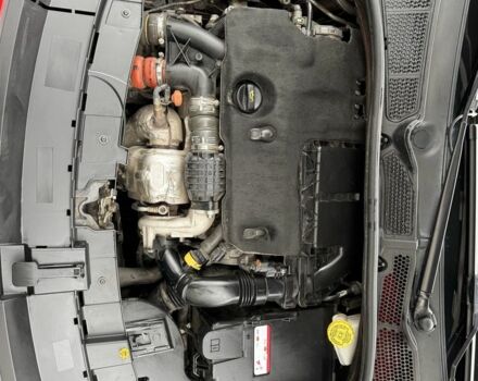 Червоний Сітроен С4, об'ємом двигуна 1.6 л та пробігом 70 тис. км за 13600 $, фото 15 на Automoto.ua