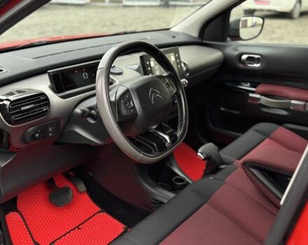 Червоний Сітроен С4, об'ємом двигуна 1.2 л та пробігом 170 тис. км за 8550 $, фото 16 на Automoto.ua