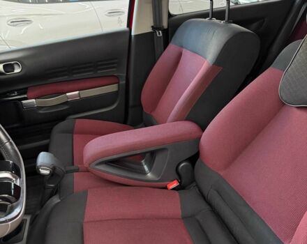 Червоний Сітроен С4, об'ємом двигуна 1.2 л та пробігом 147 тис. км за 9300 $, фото 9 на Automoto.ua