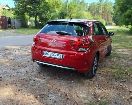 Красный Ситроен С4, объемом двигателя 1.6 л и пробегом 216 тыс. км за 10750 $, фото 1 на Automoto.ua
