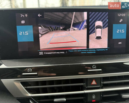 Красный Ситроен С4, объемом двигателя 1.5 л и пробегом 30 тыс. км за 21900 $, фото 18 на Automoto.ua