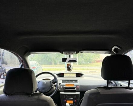 Красный Ситроен С4, объемом двигателя 1.6 л и пробегом 250 тыс. км за 3300 $, фото 7 на Automoto.ua