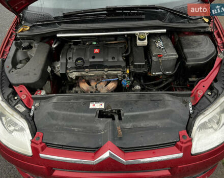 Червоний Сітроен С4, об'ємом двигуна 1.62 л та пробігом 306 тис. км за 4000 $, фото 13 на Automoto.ua