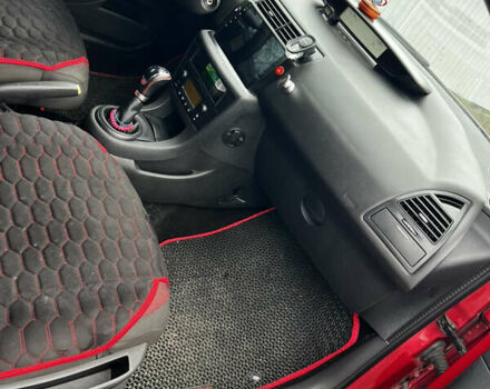 Червоний Сітроен С4, об'ємом двигуна 1.62 л та пробігом 306 тис. км за 4000 $, фото 9 на Automoto.ua