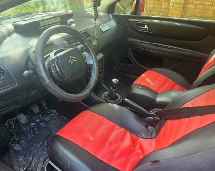 Красный Ситроен С4, объемом двигателя 1.6 л и пробегом 157 тыс. км за 3700 $, фото 3 на Automoto.ua
