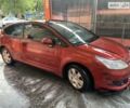 Красный Ситроен С4, объемом двигателя 1.6 л и пробегом 250 тыс. км за 3400 $, фото 1 на Automoto.ua