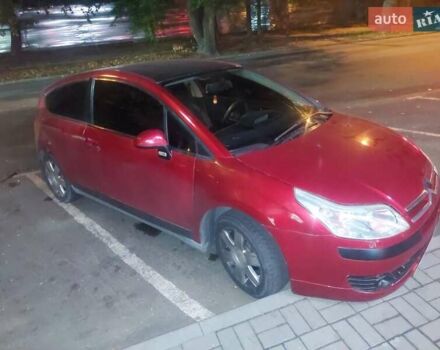 Красный Ситроен С4, объемом двигателя 1.6 л и пробегом 184 тыс. км за 3900 $, фото 2 на Automoto.ua
