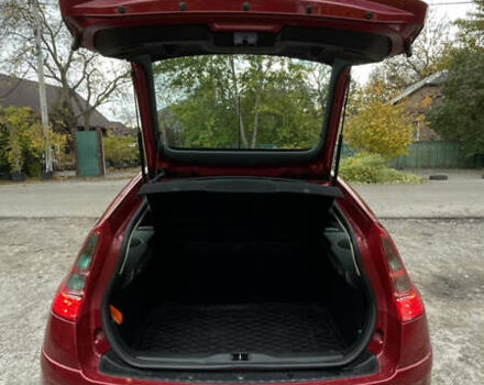 Ситроен С4 2006 в Киеве на Automoto.ua Красный Ситроен С4, объемом двигателя 1.59 л и пробегом 153 тыс. км за 5900 $, фото 4 на Automoto.ua