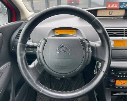 Красный Ситроен С4, объемом двигателя 1.59 л и пробегом 222 тыс. км за 5490 $, фото 14 на Automoto.ua