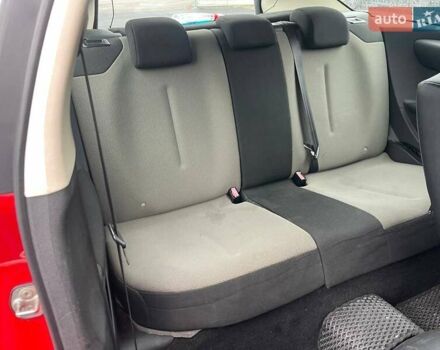 Красный Ситроен С4, объемом двигателя 1.59 л и пробегом 222 тыс. км за 5490 $, фото 10 на Automoto.ua