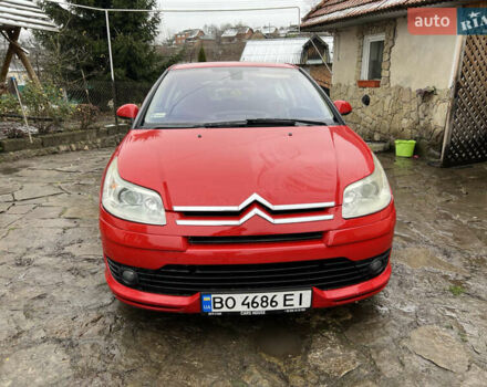 Красный Ситроен С4, объемом двигателя 1.56 л и пробегом 230 тыс. км за 2999 $, фото 2 на Automoto.ua