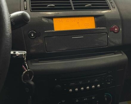 Червоний Сітроен С4, об'ємом двигуна 1.6 л та пробігом 190 тис. км за 3650 $, фото 15 на Automoto.ua