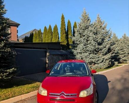 Красный Ситроен С4, объемом двигателя 1.59 л и пробегом 270 тыс. км за 5200 $, фото 5 на Automoto.ua