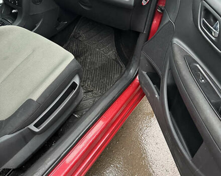 Красный Ситроен С4, объемом двигателя 1.6 л и пробегом 90 тыс. км за 4713 $, фото 5 на Automoto.ua