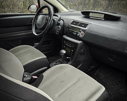 Красный Ситроен С4, объемом двигателя 1.6 л и пробегом 90 тыс. км за 4713 $, фото 6 на Automoto.ua