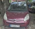 Красный Ситроен С4, объемом двигателя 2 л и пробегом 180 тыс. км за 5500 $, фото 1 на Automoto.ua