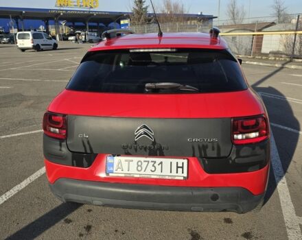 Красный Ситроен С4, объемом двигателя 1.2 л и пробегом 163 тыс. км за 9500 $, фото 2 на Automoto.ua