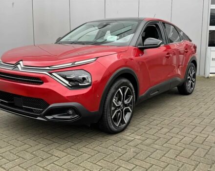 Красный Ситроен С4, объемом двигателя 0 л и пробегом 22 тыс. км за 11500 $, фото 2 на Automoto.ua