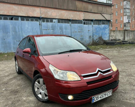 Красный Ситроен С4, объемом двигателя 1.59 л и пробегом 244 тыс. км за 5500 $, фото 1 на Automoto.ua