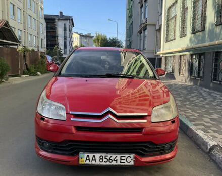 Красный Ситроен С4, объемом двигателя 1.6 л и пробегом 231 тыс. км за 1799 $, фото 1 на Automoto.ua