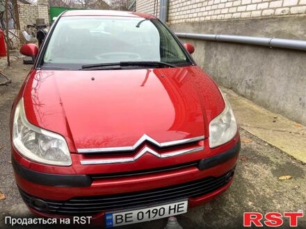 Ситроен С4 2008 в Николаеве на Automoto.ua Красный Ситроен С4, объемом двигателя 1.6 л и пробегом 150 тыс. км за 4300 $, фото 1 на Automoto.ua