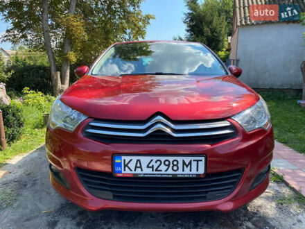 Красный Ситроен С4, объемом двигателя 1.55 л и пробегом 180 тыс. км за 7500 $, фото 1 на Automoto.ua