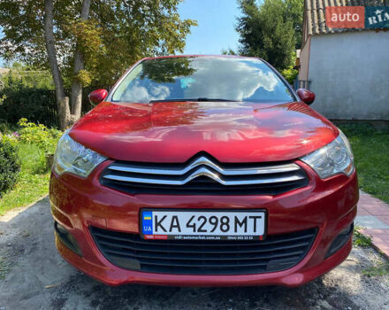 Червоний Сітроен С4, об'ємом двигуна 1.55 л та пробігом 180 тис. км за 7500 $, фото 1 на Automoto.ua