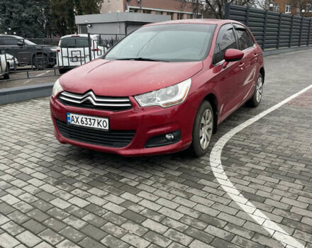 Червоний Сітроен С4, об'ємом двигуна 1.59 л та пробігом 280 тис. км за 4800 $, фото 1 на Automoto.ua