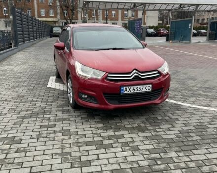Красный Ситроен С4, объемом двигателя 1.6 л и пробегом 280 тыс. км за 5000 $, фото 1 на Automoto.ua