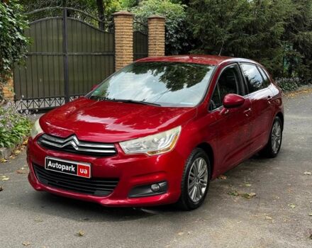 Красный Ситроен С4, объемом двигателя 1.6 л и пробегом 351 тыс. км за 5240 $, фото 1 на Automoto.ua