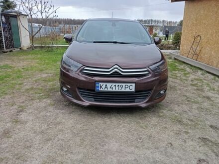 Червоний Сітроен С4, об'ємом двигуна 1.6 л та пробігом 260 тис. км за 7500 $, фото 1 на Automoto.ua