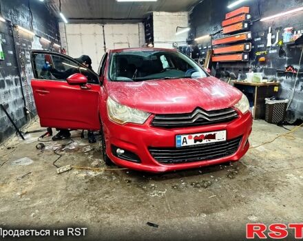 Красный Ситроен С4, объемом двигателя 1.6 л и пробегом 20200 тыс. км за 6500 $, фото 1 на Automoto.ua