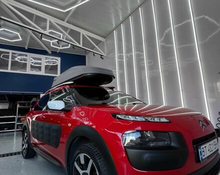 Красный Ситроен С4, объемом двигателя 1.2 л и пробегом 147 тыс. км за 9300 $, фото 1 на Automoto.ua