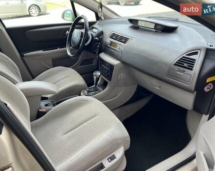 Ситроен С4, объемом двигателя 1.6 л и пробегом 207 тыс. км за 4400 $, фото 5 на Automoto.ua