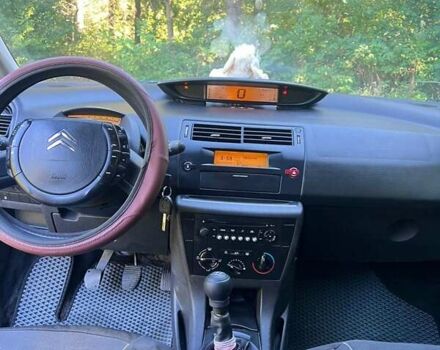 Ситроен С4 2005 в Миколаїв на Automoto.ua Ситроен С4, объемом двигателя 1.6 л и пробегом 267 тыс. км за 3000 $, фото 6 на Automoto.ua