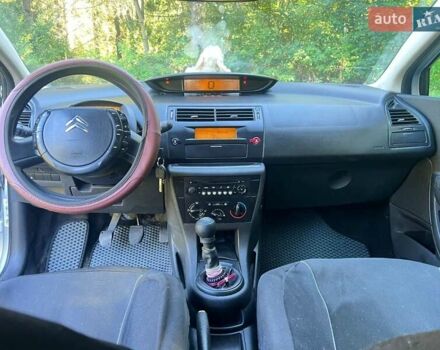 Ситроен С4 2005 в Миколаїв на Automoto.ua Ситроен С4, объемом двигателя 1.6 л и пробегом 267 тыс. км за 3000 $, фото 5 на Automoto.ua