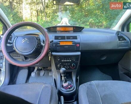 Ситроен С4 2005 в Миколаїв на Automoto.ua Ситроен С4, объемом двигателя 1.6 л и пробегом 267 тыс. км за 3000 $, фото 4 на Automoto.ua