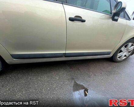 Ситроен С4, объемом двигателя 1.6 л и пробегом 239 тыс. км за 4400 $, фото 7 на Automoto.ua