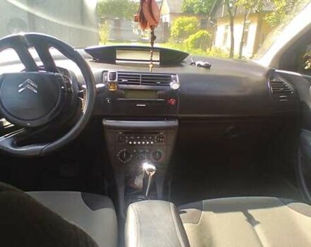 Ситроен С4, объемом двигателя 1.6 л и пробегом 270 тыс. км за 4300 $, фото 4 на Automoto.ua
