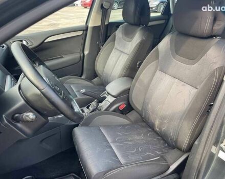 Сітроен С4, об'ємом двигуна 1.6 л та пробігом 242 тис. км за 5990 $, фото 24 на Automoto.ua