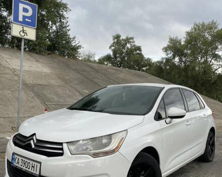 Ситроен С4, объемом двигателя 1.59 л и пробегом 287 тыс. км за 5200 $, фото 1 на Automoto.ua