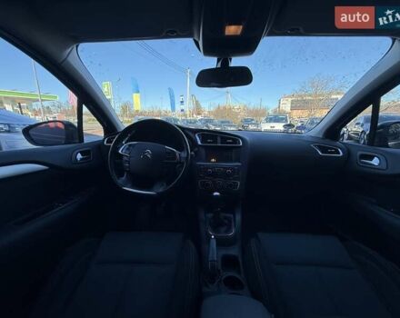 Сітроен С4, об'ємом двигуна 1.4 л та пробігом 288 тис. км за 6000 $, фото 9 на Automoto.ua
