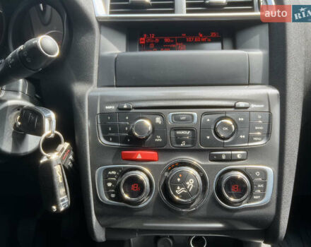 Ситроен С4, объемом двигателя 1.6 л и пробегом 223 тыс. км за 8250 $, фото 13 на Automoto.ua