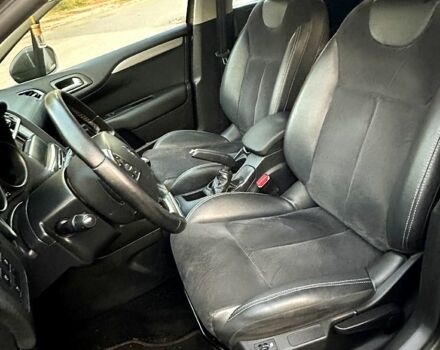 Ситроен С4, объемом двигателя 1.6 л и пробегом 289 тыс. км за 6900 $, фото 12 на Automoto.ua