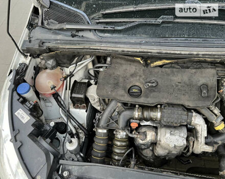 Сітроен С4, об'ємом двигуна 1.56 л та пробігом 179 тис. км за 7500 $, фото 17 на Automoto.ua
