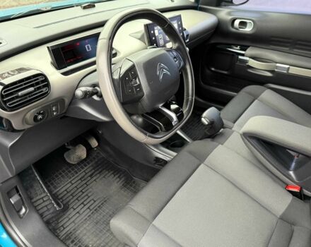 Ситроен С4 2018 в Киеве на Automoto.ua Ситроен С4, объемом двигателя 1.2 л и пробегом 67 тыс. км за 11500 $, фото 16 на Automoto.ua